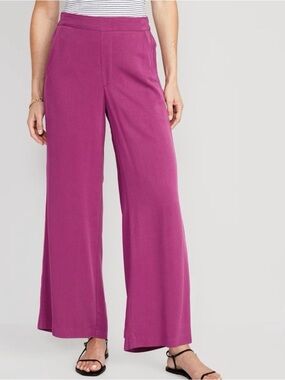 Old Navy High-Rise Playa Wide-Leg Pull-On Pants in Boysenberry Juice - S